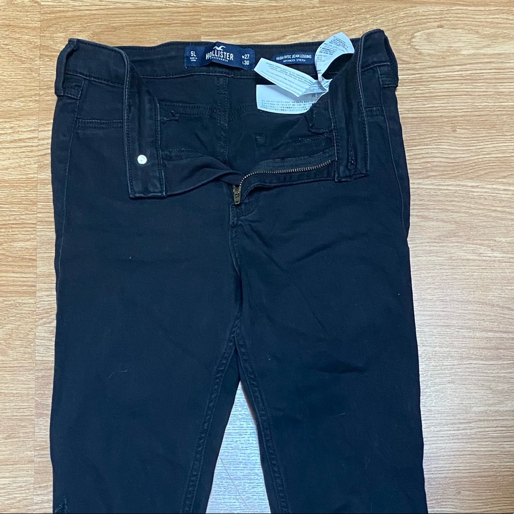 Hollistee Ripped Jean